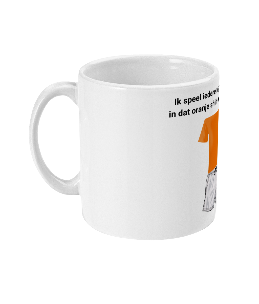 Ik speelde iedere tegenstander zoek in dat oranje shirt en die witte broek