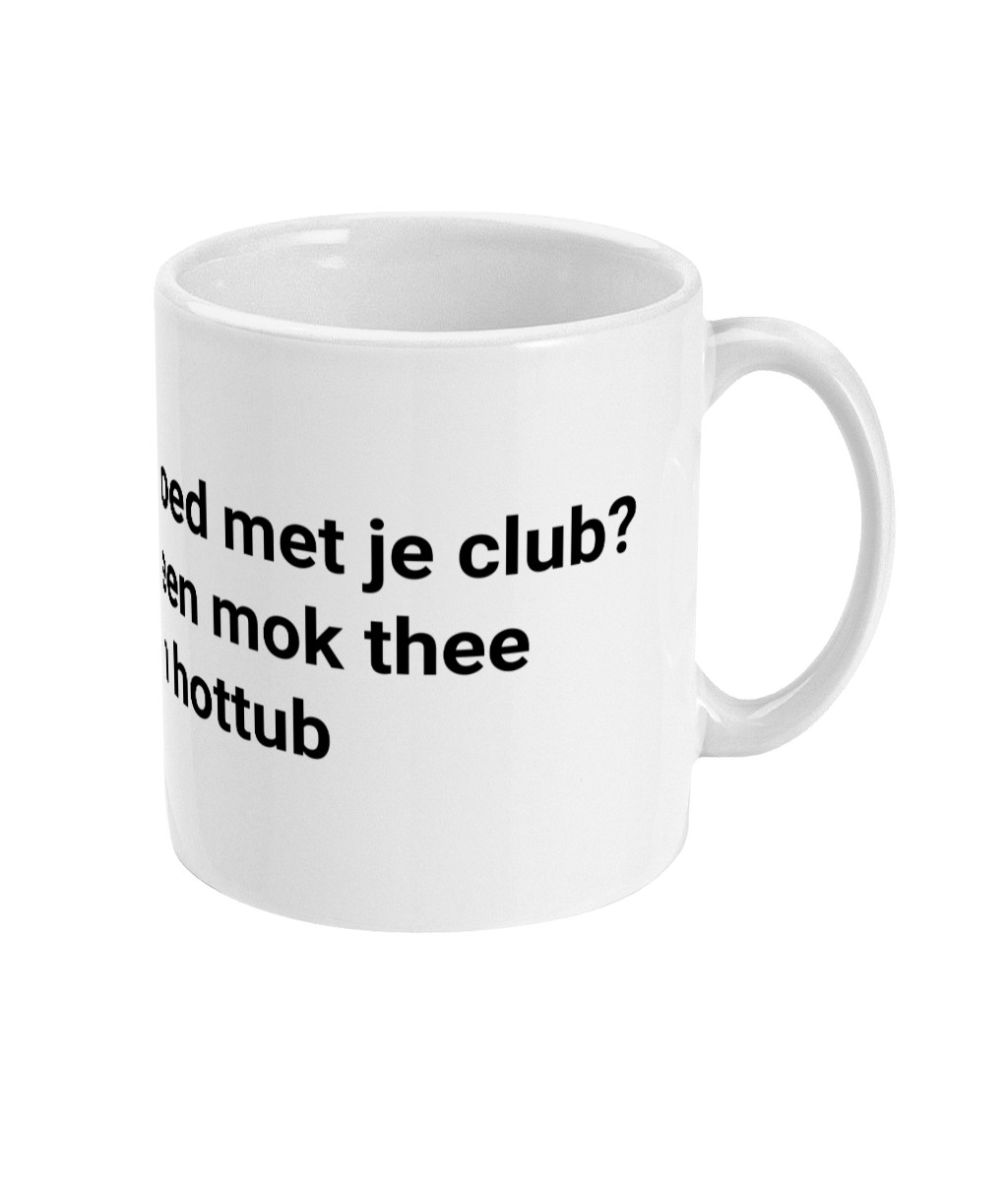 Gaat het niet goed met je club? Neem dan een mok thee in een hottub